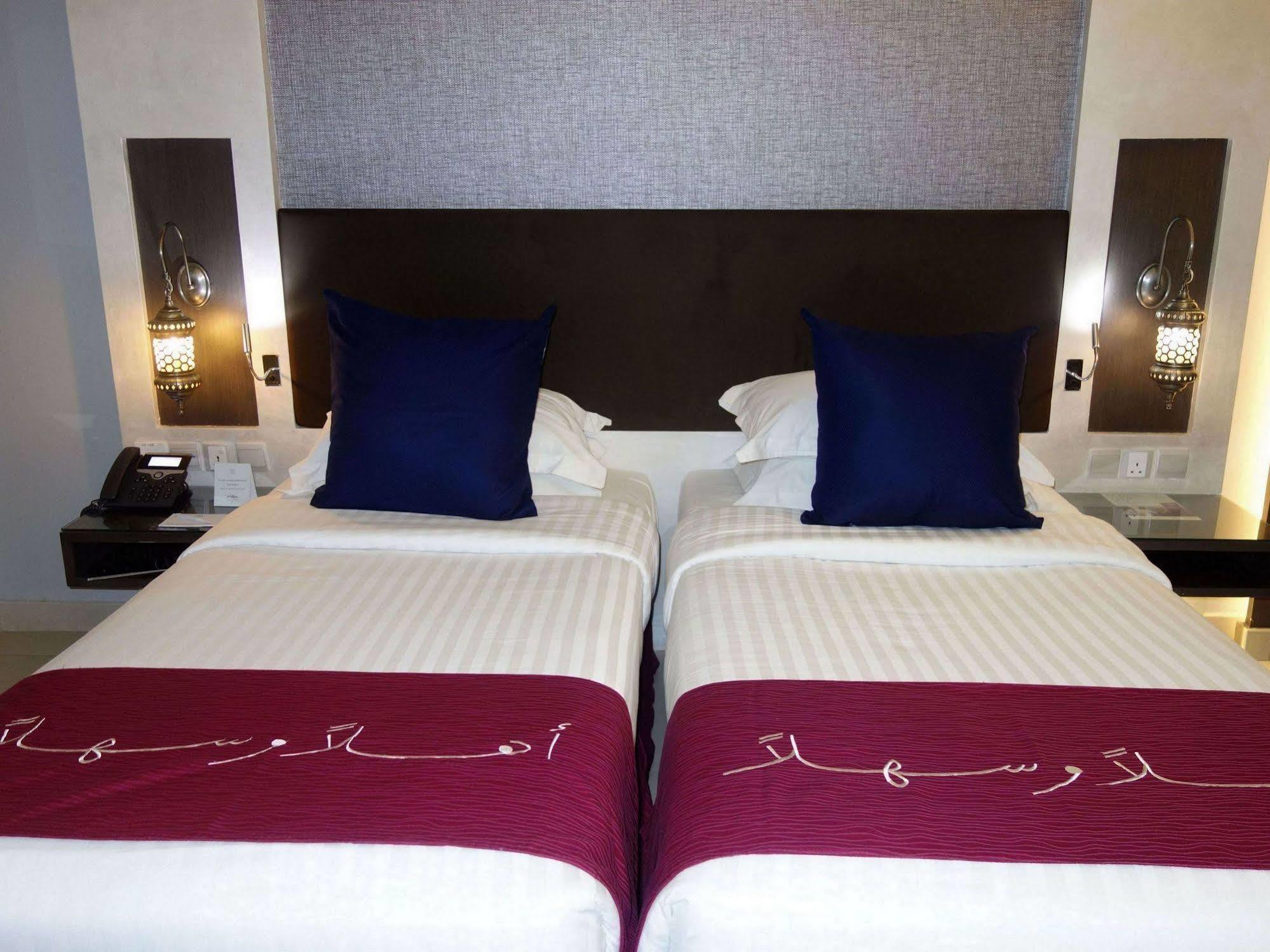 Hotel Makarem Annakheel & 4*