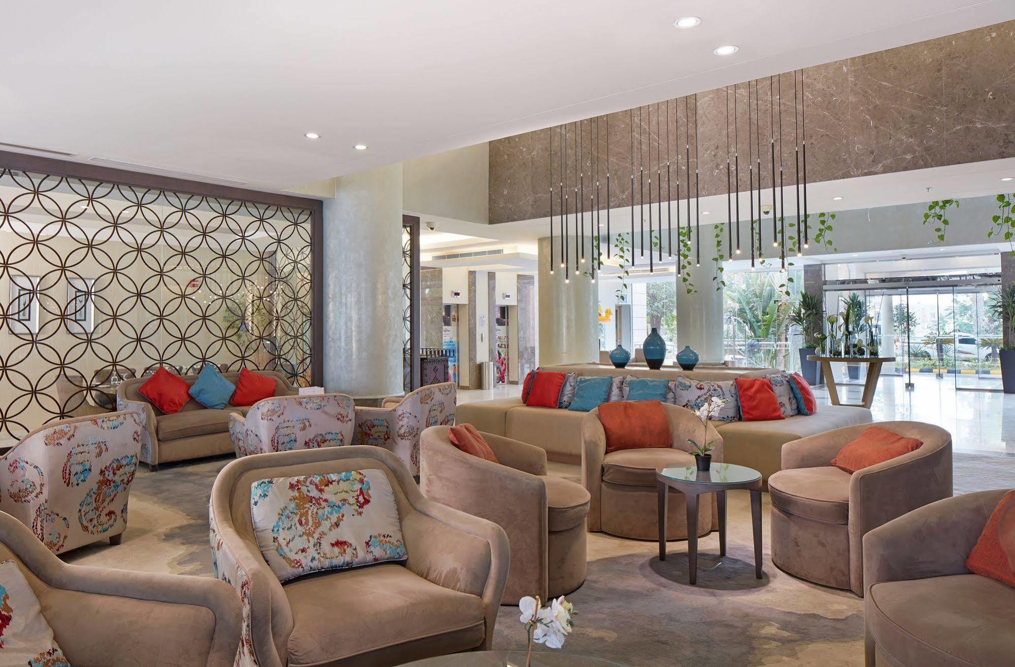 Makarem Annakheel & Hotel